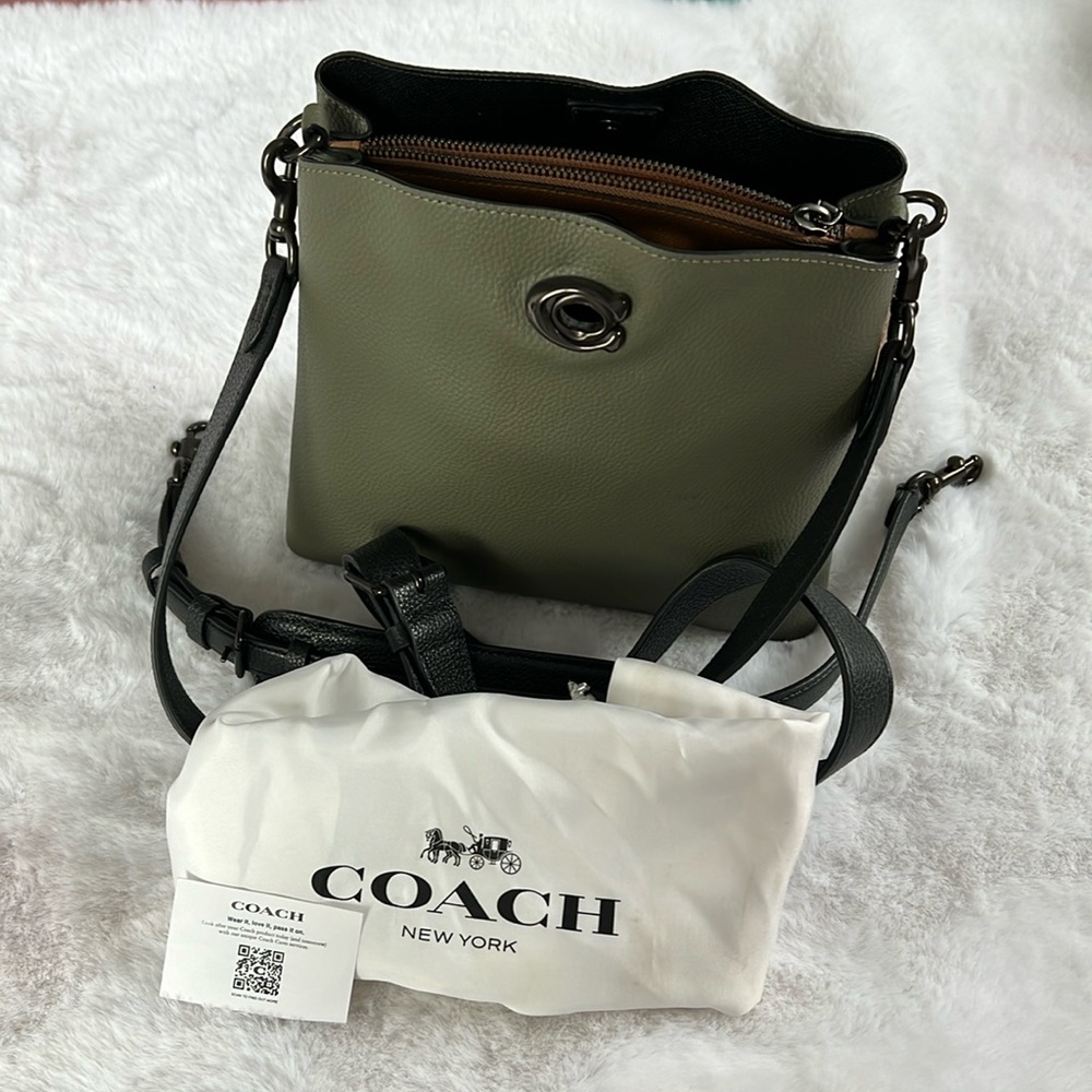 COACH Willow Bucket Bag In Colorblock Leather
